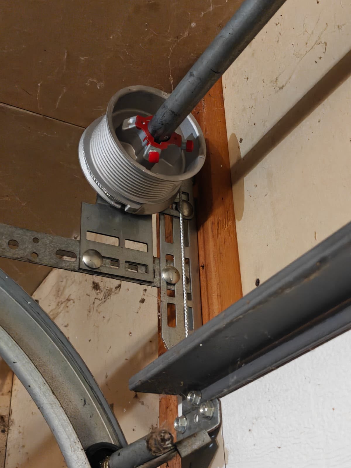 Garage door cable and drum repair